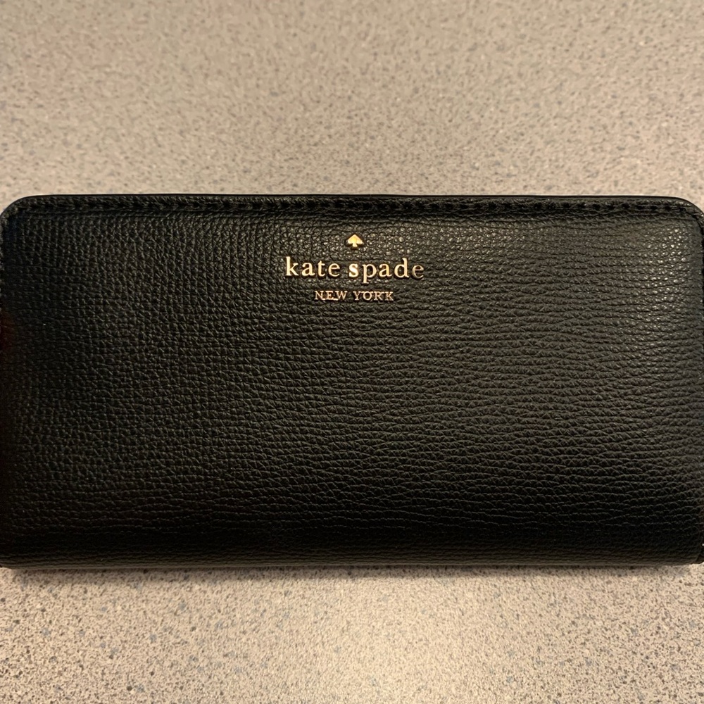 Kate Spade Darcy Large Slim Bifold Wallet